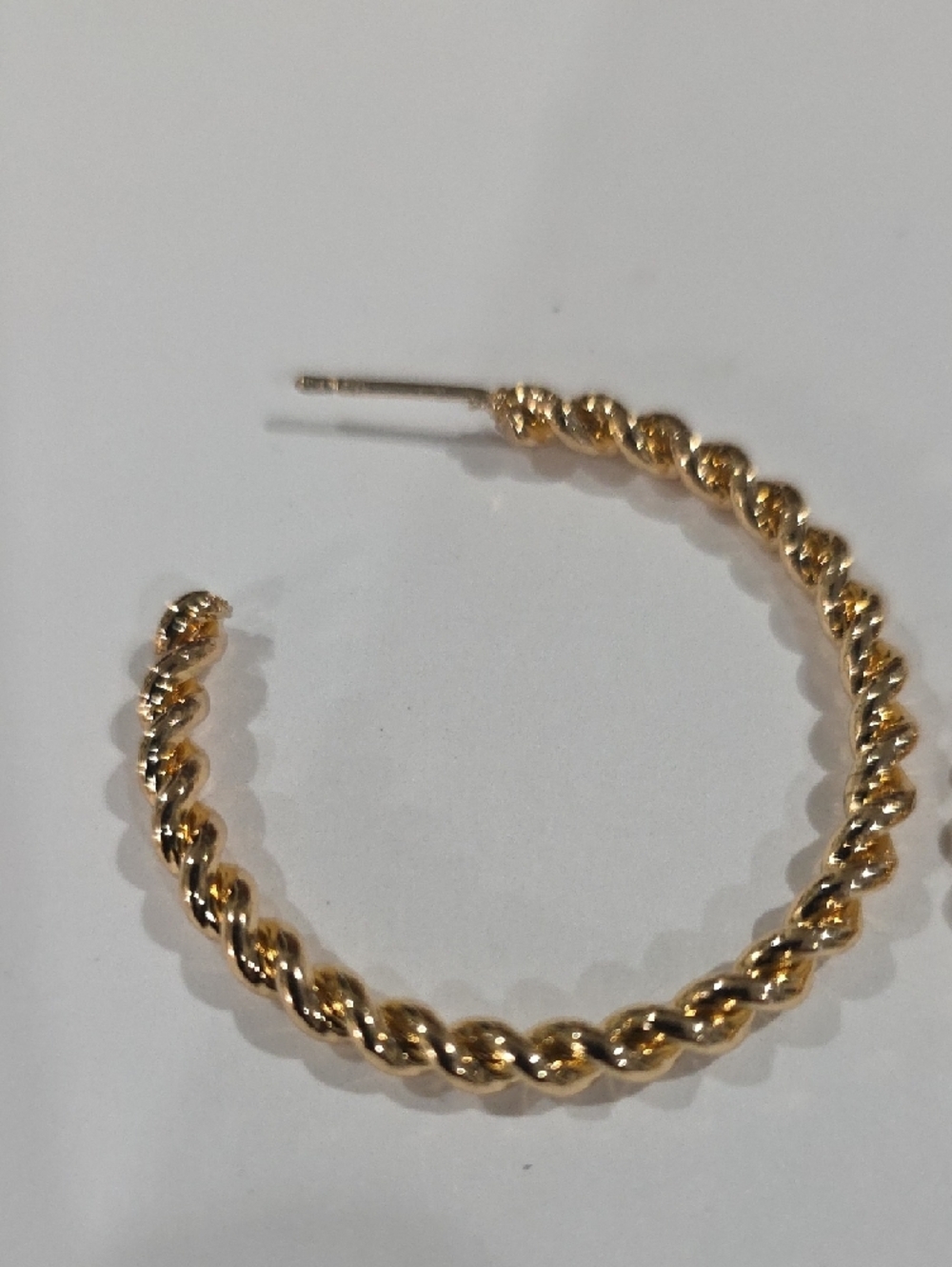 Gold Twisted Rope Open Hoop Earrings – Elegant Women’s Fashion Jewelry - 1.5-in - Picture 4 of 7